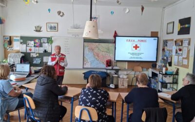 Obnova znanja iz prve pomoći uz AVD uređaj